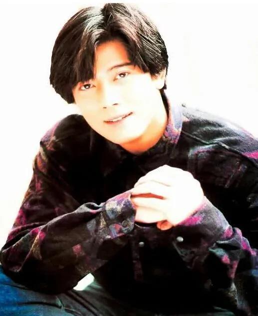 粉丝记事本蒙面,粉丝记事本蒙面唱将完整视频