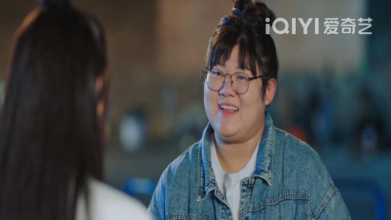 一部剧配9个老婆,他凭什么?