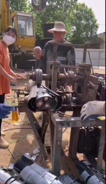 小蛇化身美杜莎,小蛇瞬间变成美杜莎