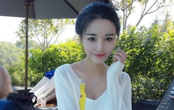 不认识怎么和刚加微信的女生聊天,女生加我微信却不谈恋爱