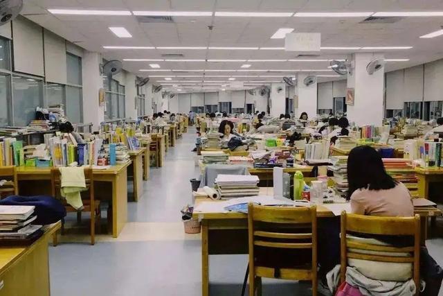 考研什么情况下适合跨考,考研跨考吃亏吗