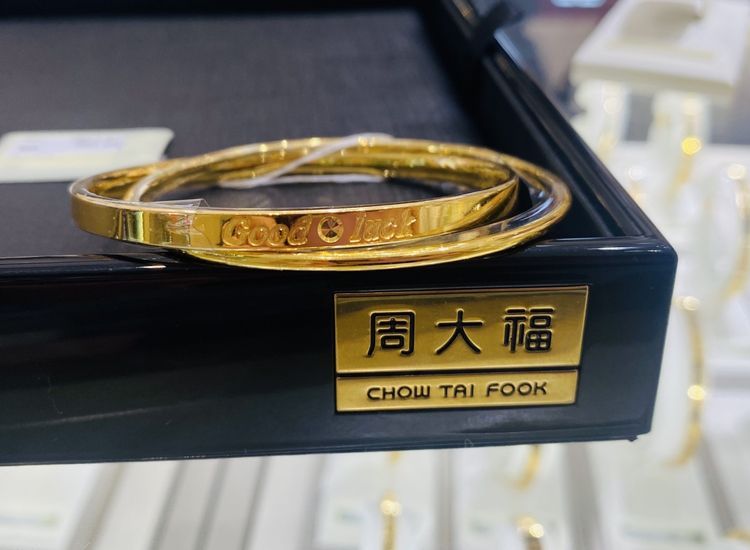 黄金是周生生好还是周大福好,周生生周大福中国黄金有什么区别