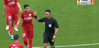 徐新海港首秀43分钟就染红被罚下,上港徐新张琳芃