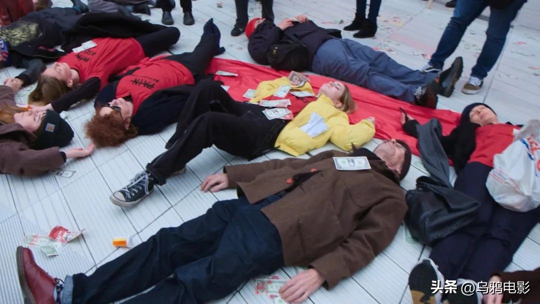 跳脱衣舞、卖淫、做*女妓**，用身体撕破世纪丑闻，求求别辜负她！