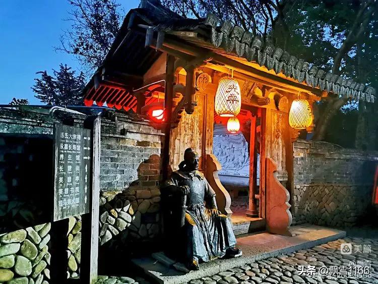 永嘉县芙蓉古村,走进湘西千年古镇芙蓉镇的老街