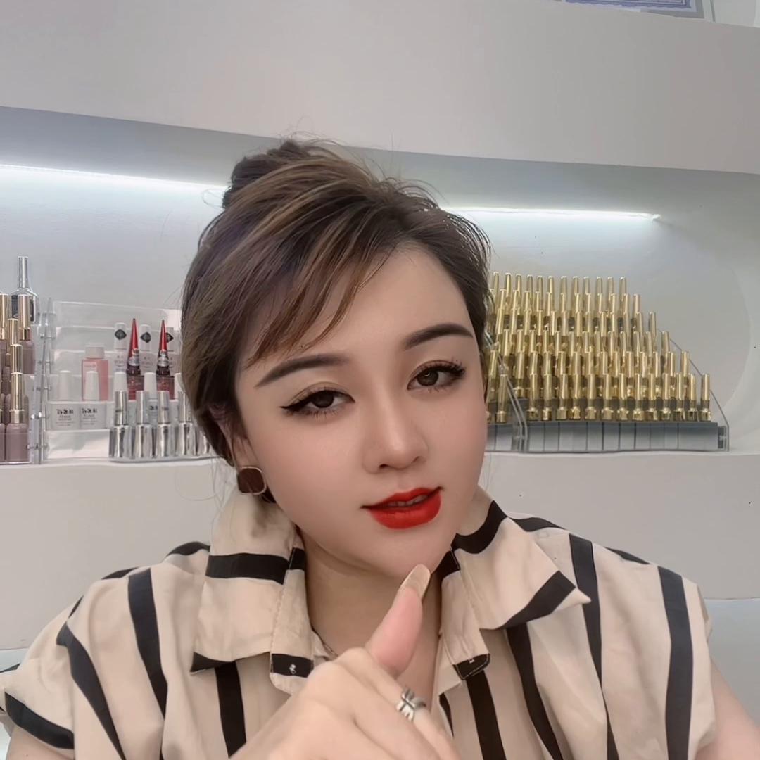 做美业创业女人很忙,女性美业创业