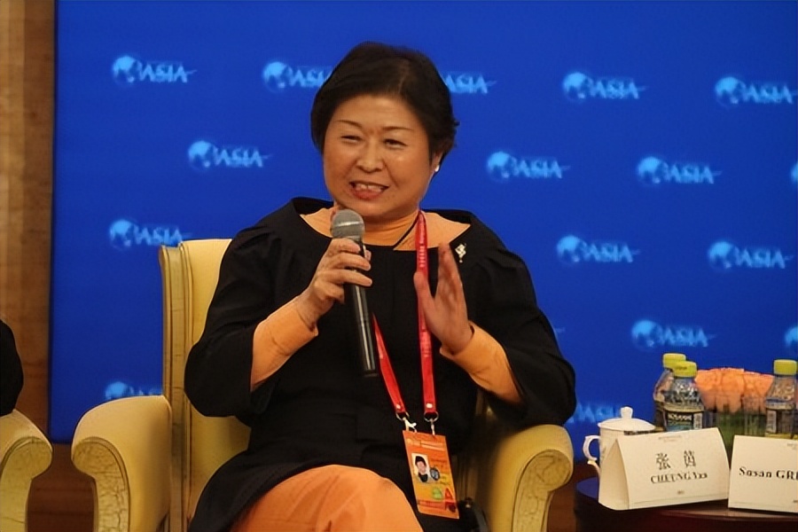 中国第一“女破烂王”，靠废纸在美赚70亿，如今回国投资高科技