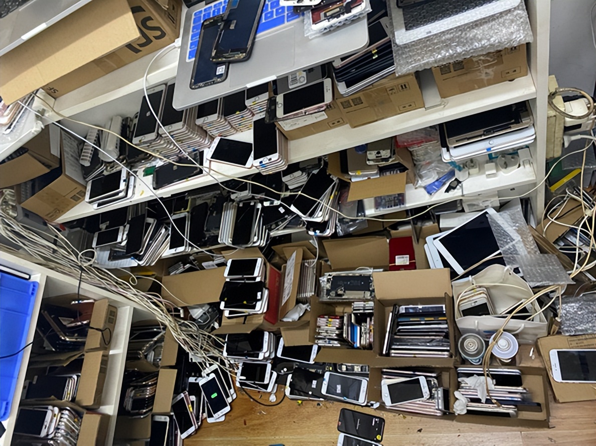 我在厦门卖手机，从月入20万到亏本关店