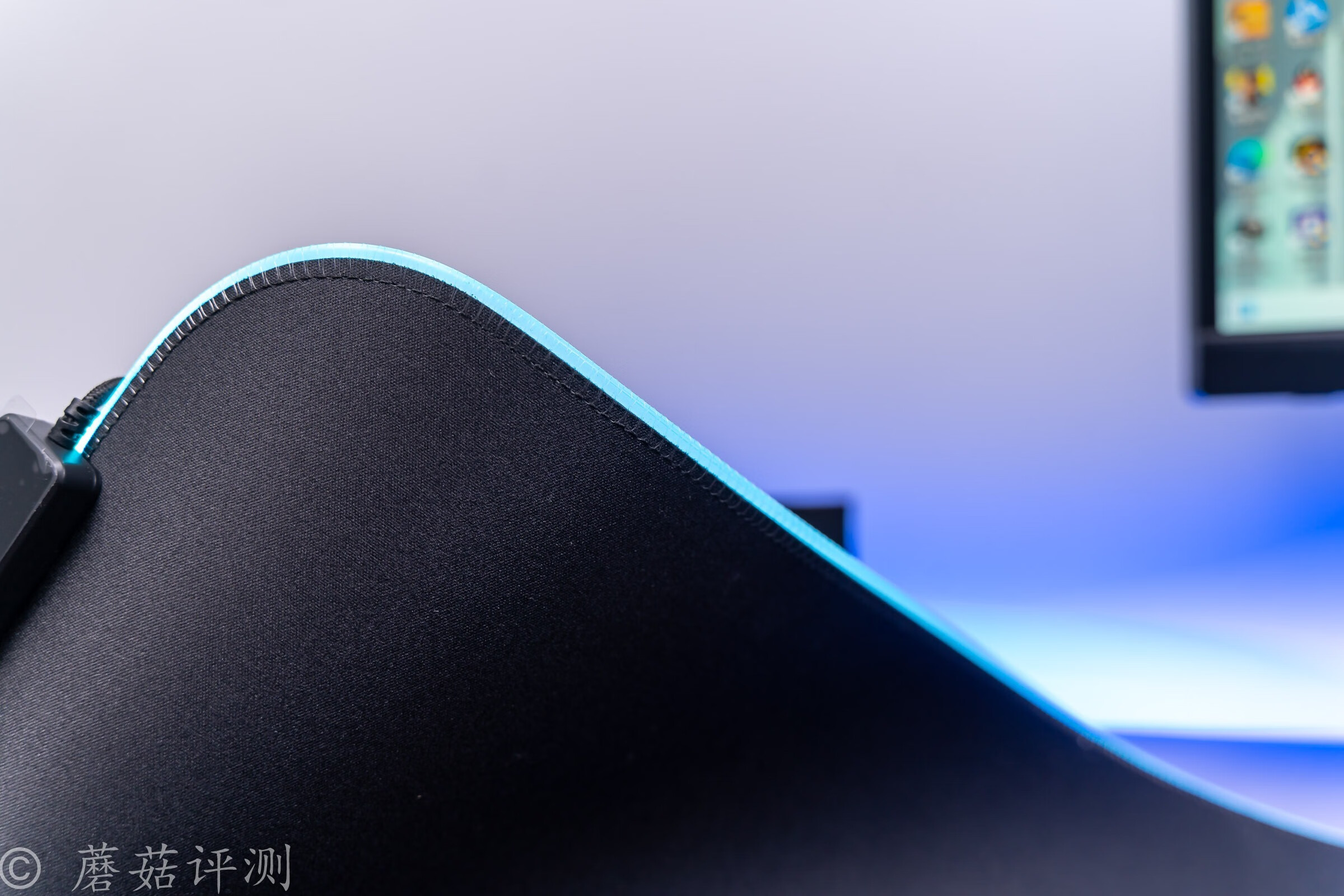 雷蛇重甲虫幻彩版鼠标垫不够丝滑,雷蛇razergigantusv2鼠标垫