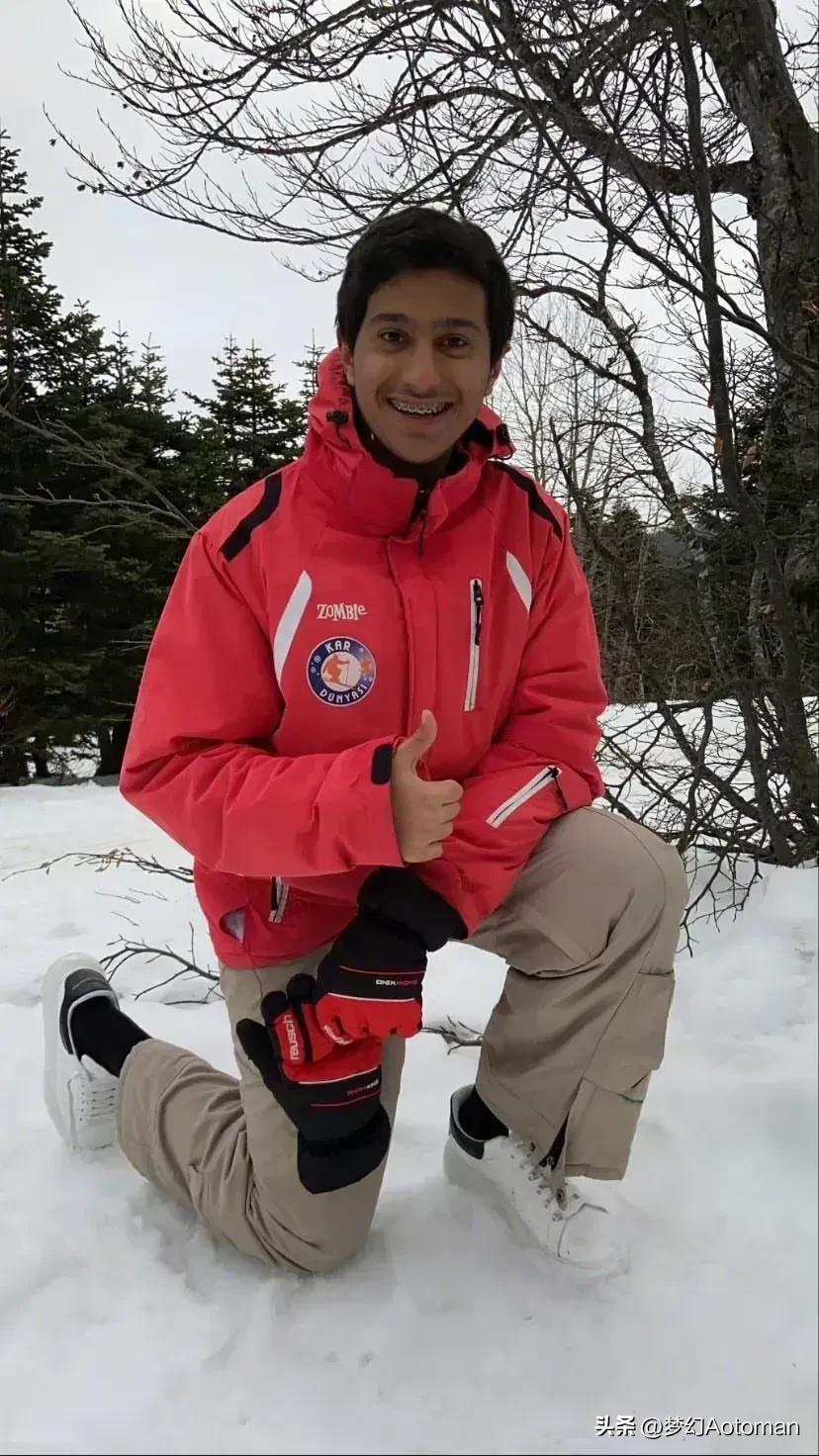 卡塔尔小王子开通抖音账号,卡塔尔小王子走红抖音账号