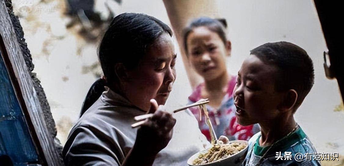 40岁女子在出租屋内“躺了”9年:拒绝一切社交,每月只花500块