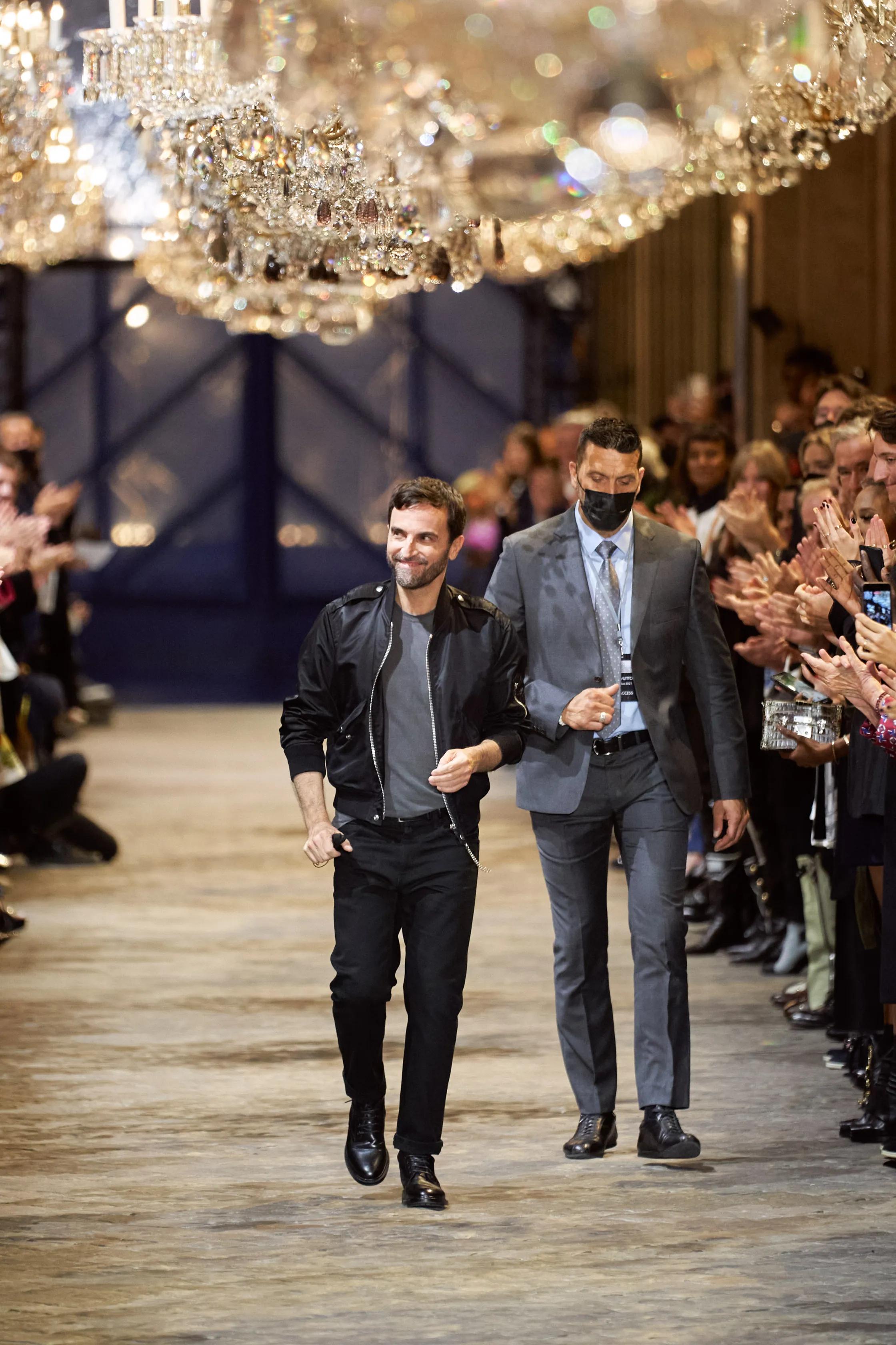 路易威登LouisVuitton面料,路易威登louisvuitton衣服的缺点