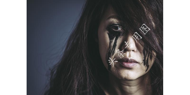 岳母生日我承包一切费用，为一只螃蟹看出亲疏有别，毁了生日宴