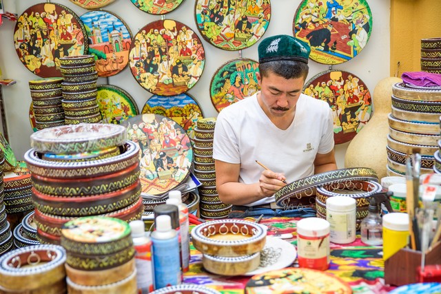 民族特色文化的发展趋势,56个民族里面文化最齐全的有哪些