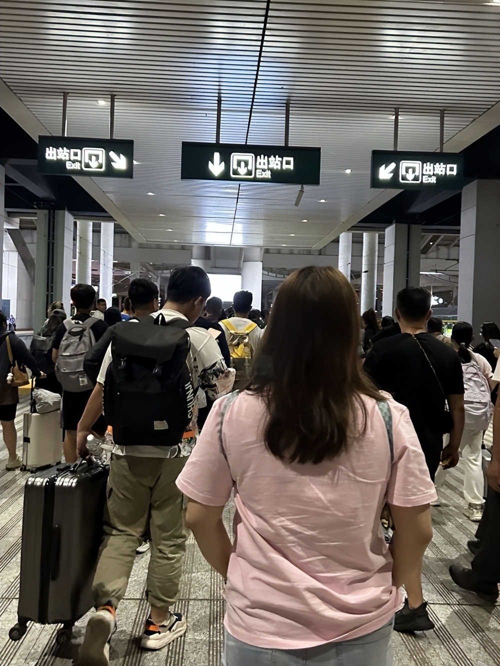 “后高考经济”升温陕西学子有点忙