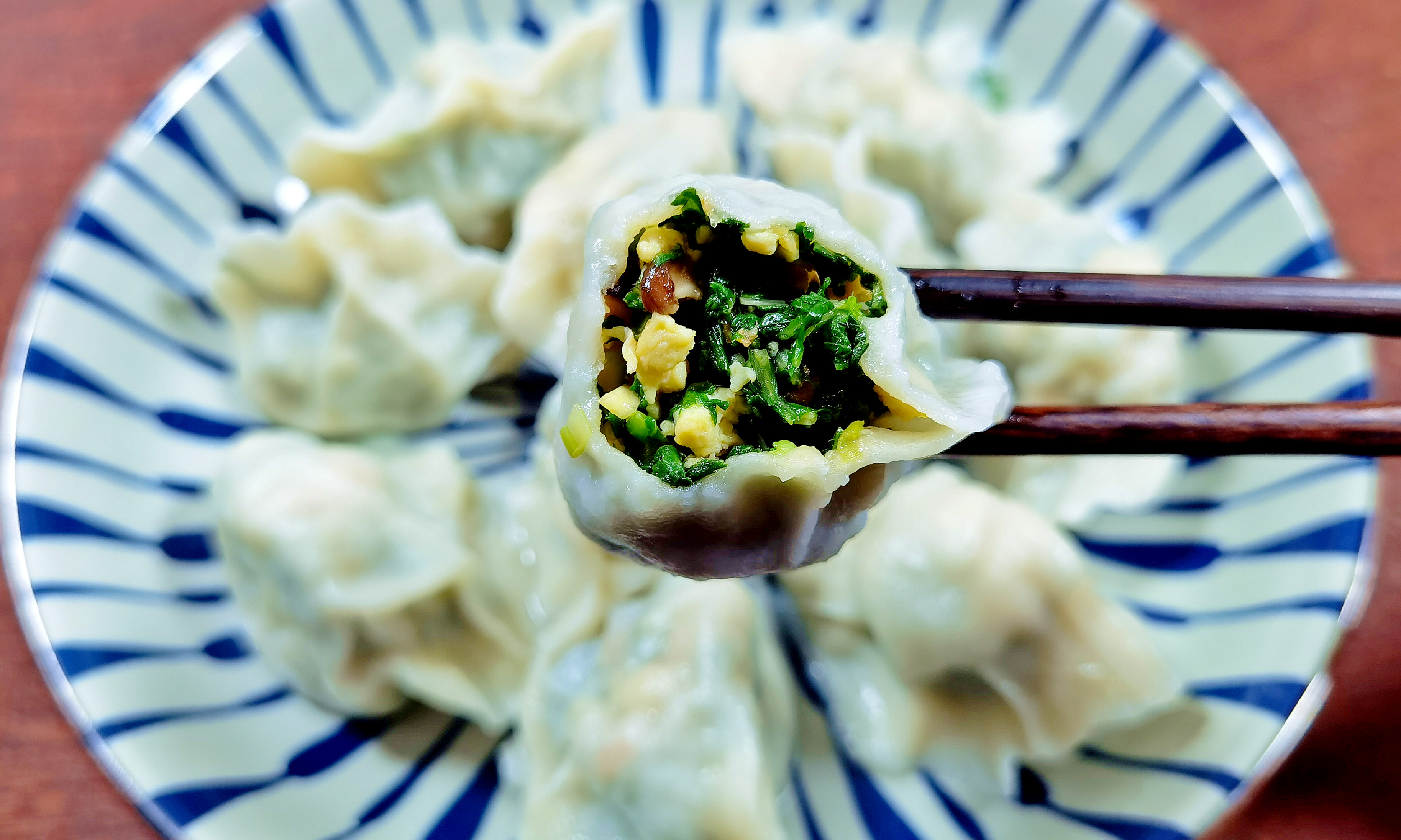 立秋后小白菜包饺子焯水吗,小白菜怎么保存到冬天包饺子吃