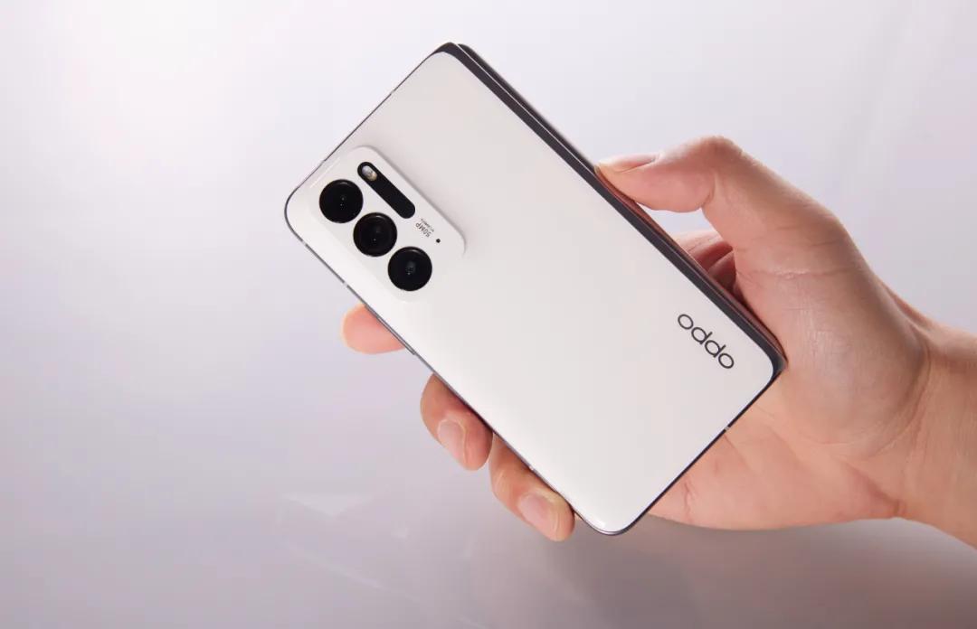 oppofindn折叠屏体验,oppofindn折叠旗舰使用体验