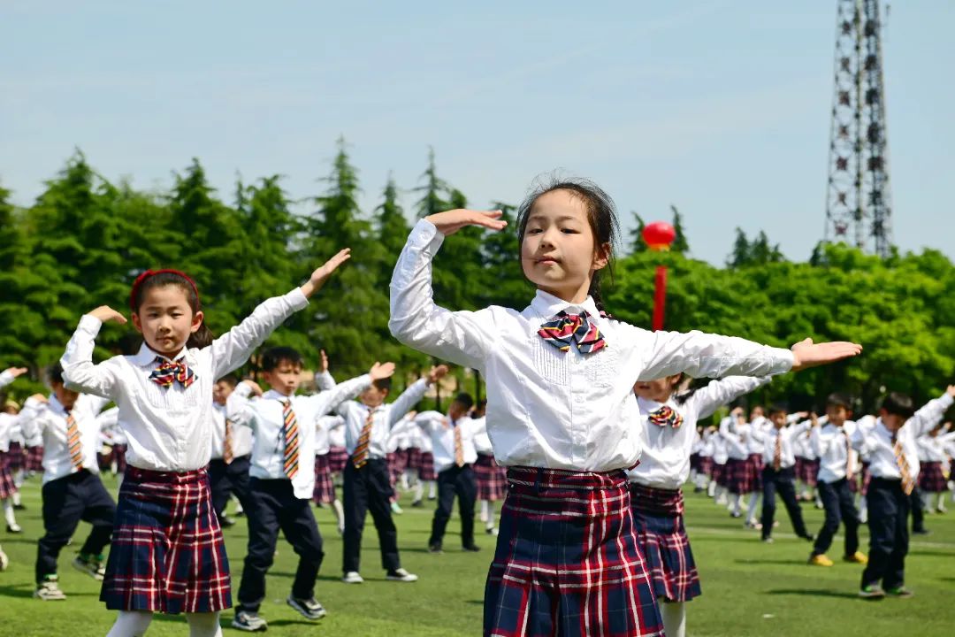 泰州中小学足球联赛,泰州智堡实验学校校运会接力赛