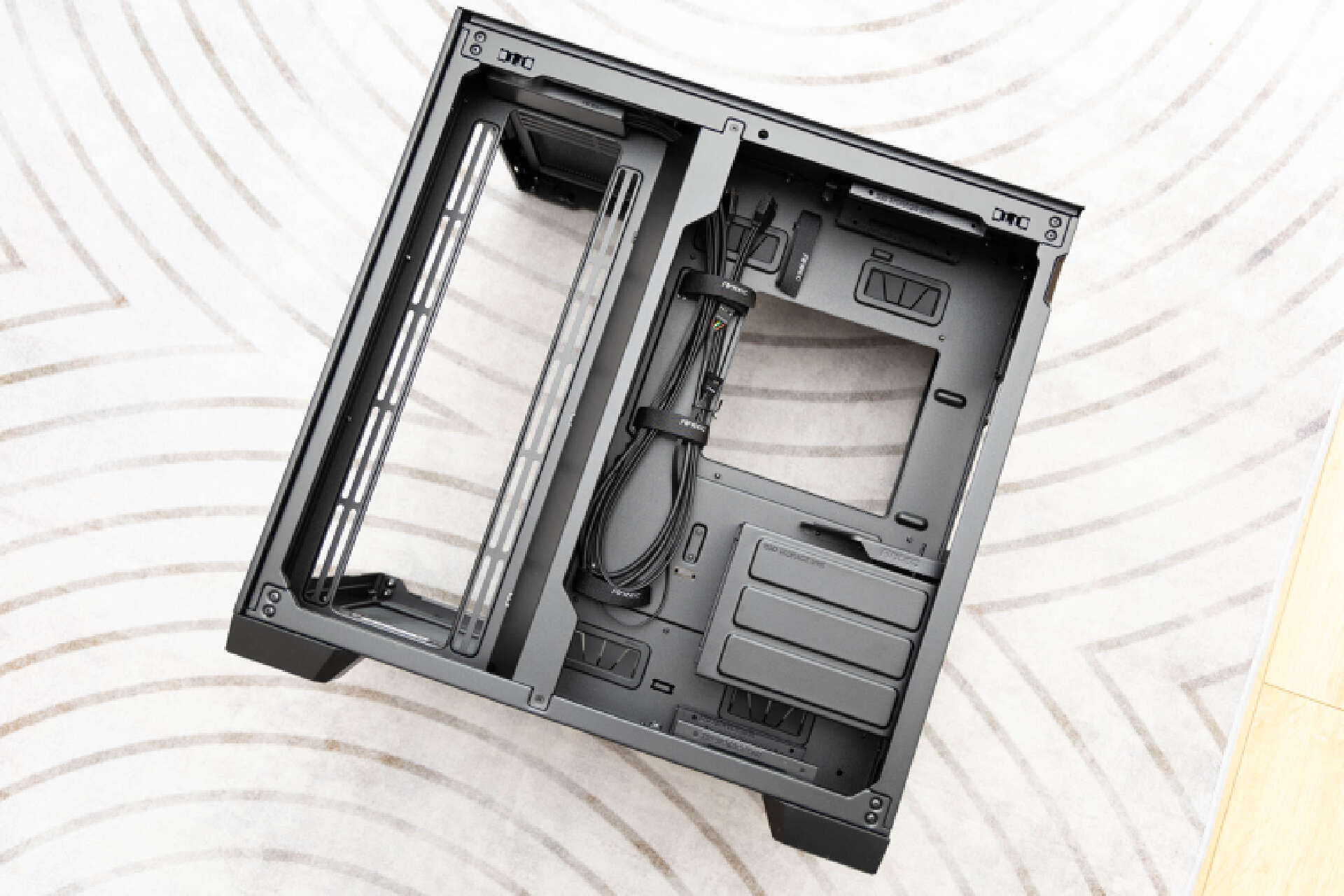 全塔海景房机箱,安钛克机箱c8海景房