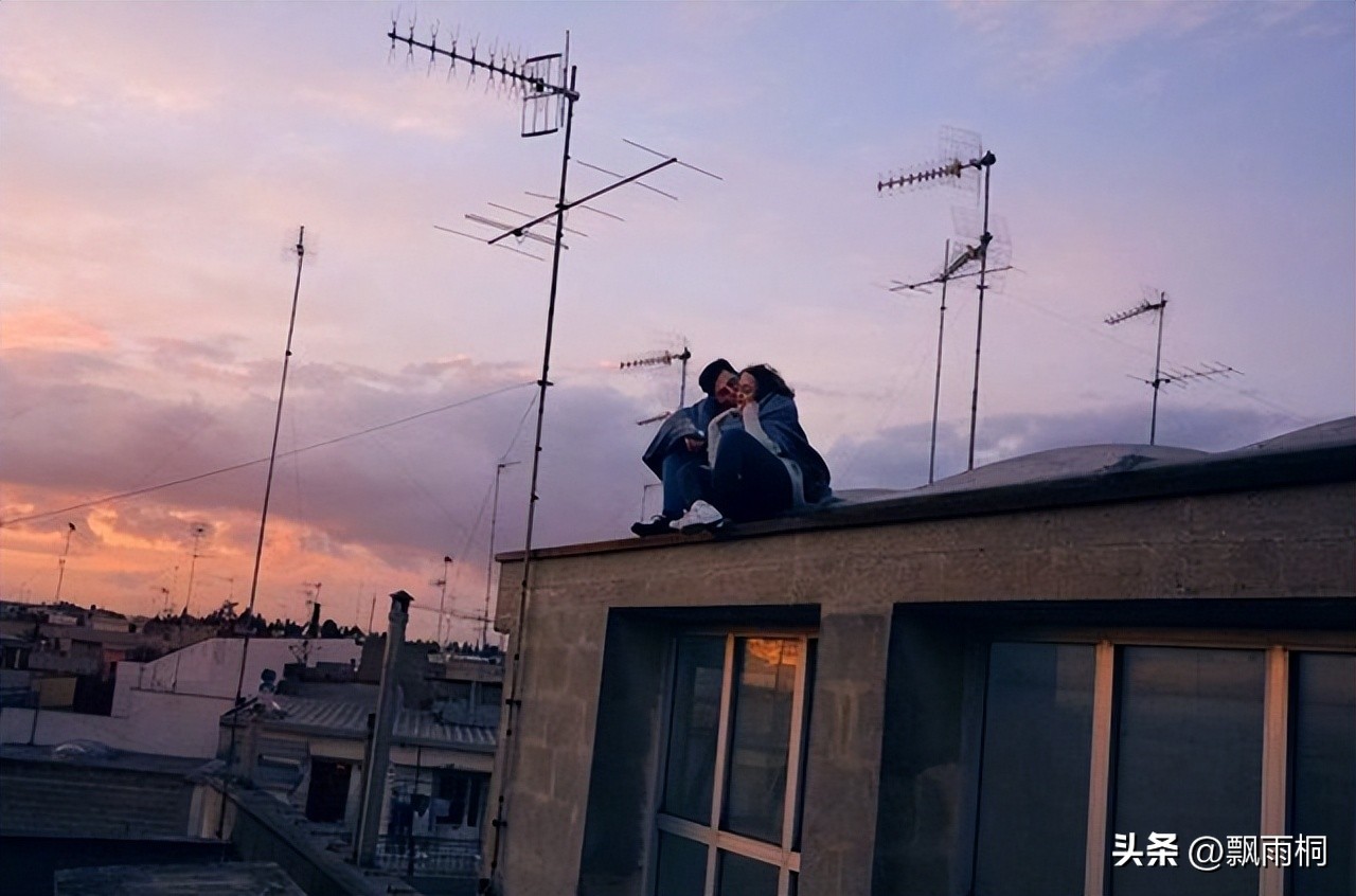 女生嫁不出去催婚,剩女嫁不出去应该怎么办