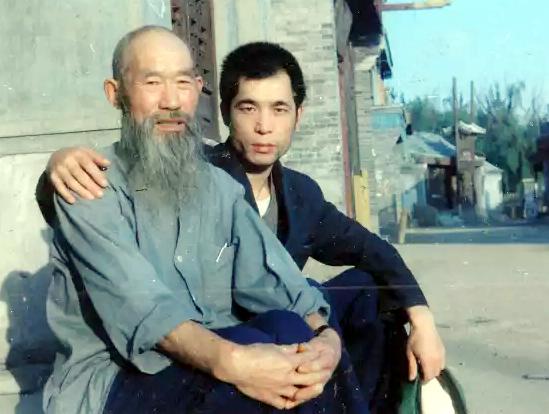 梁晓文回忆梁晓声与哥哥,梁晓声的四弟梁晓文