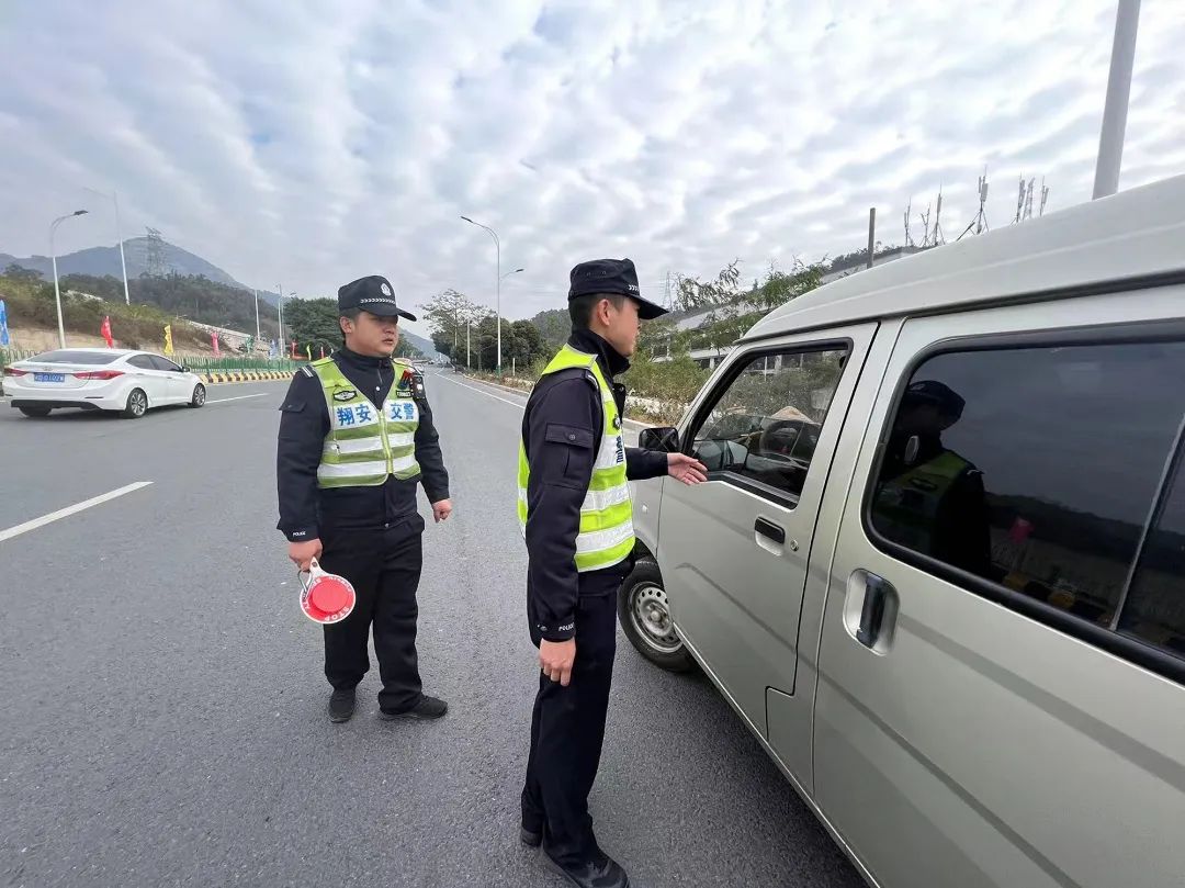 厦门机场发布通知,厦门机场运行提示