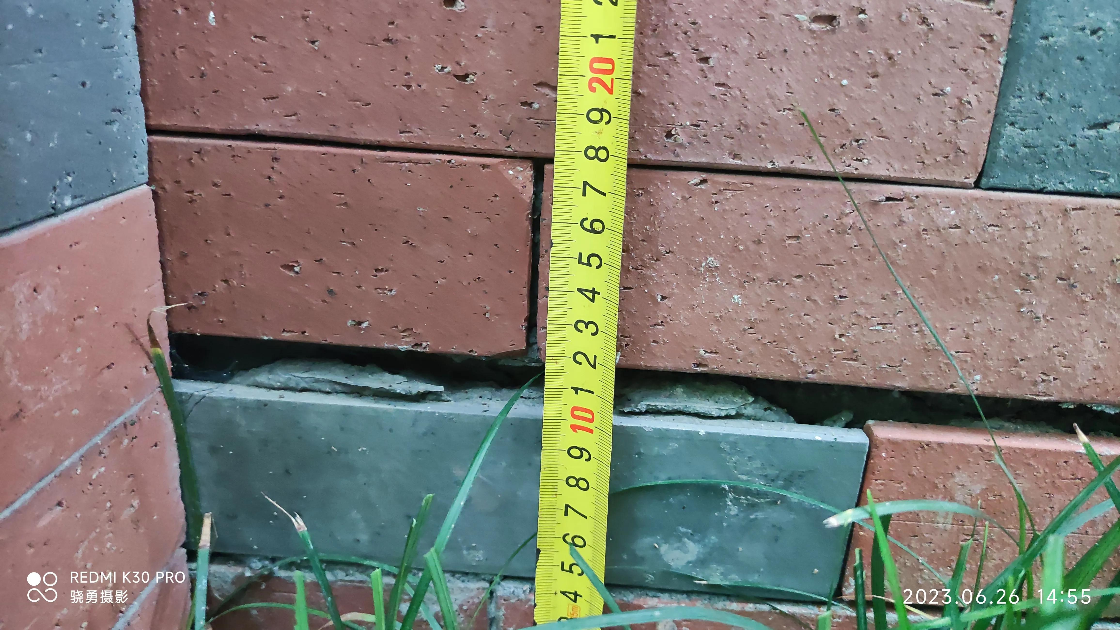 老旧小区安全隐患有哪些,老旧小区存在安全隐患的报告