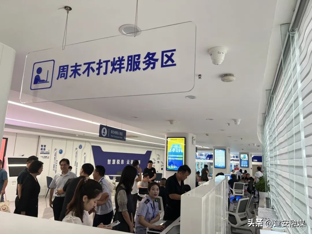 河南企业招收应届大学生补贴政策,河南省在校大学生创业补贴政策