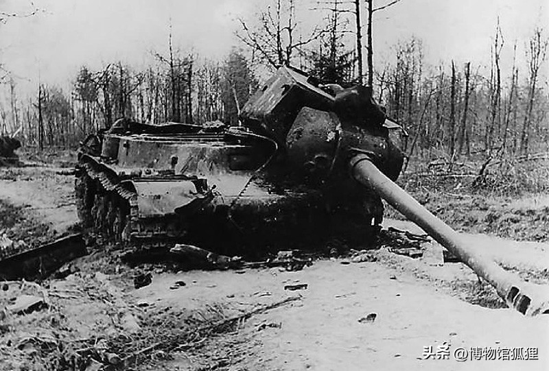 is和is-2哪个更厉害,is2是和虎式同时期的车吗