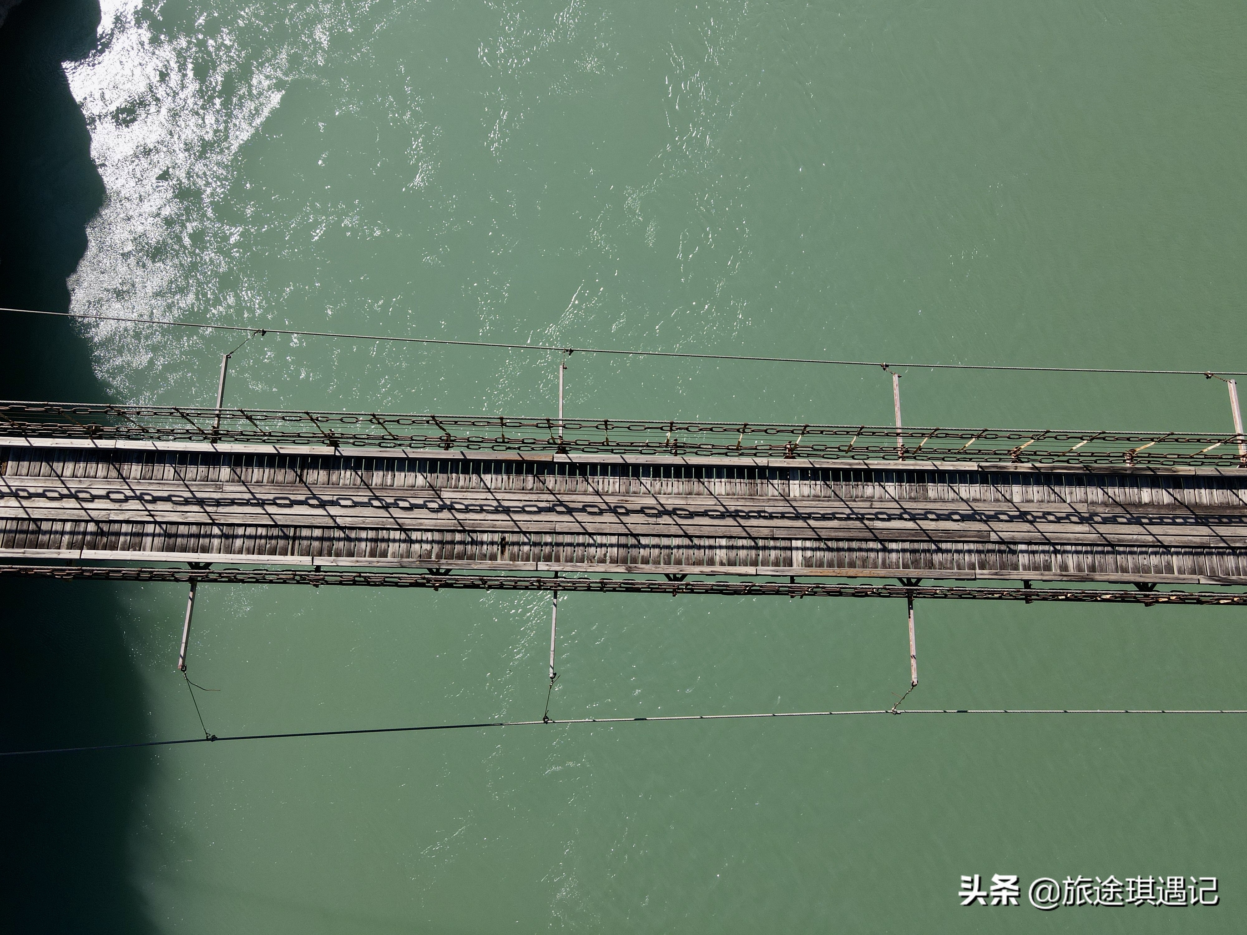 万里长江第一桥是哪里,素称万里长江第一桥