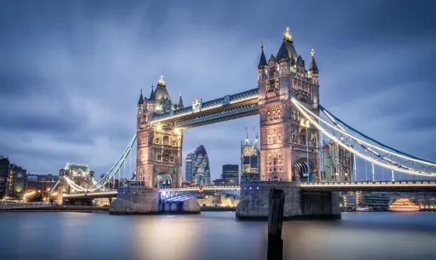 100元人民币有哪些特别之处,100元人民币在各个国家的价值