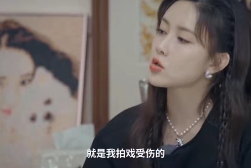 女明星的脸被人用刀刮,女子脸被刀刮毁容