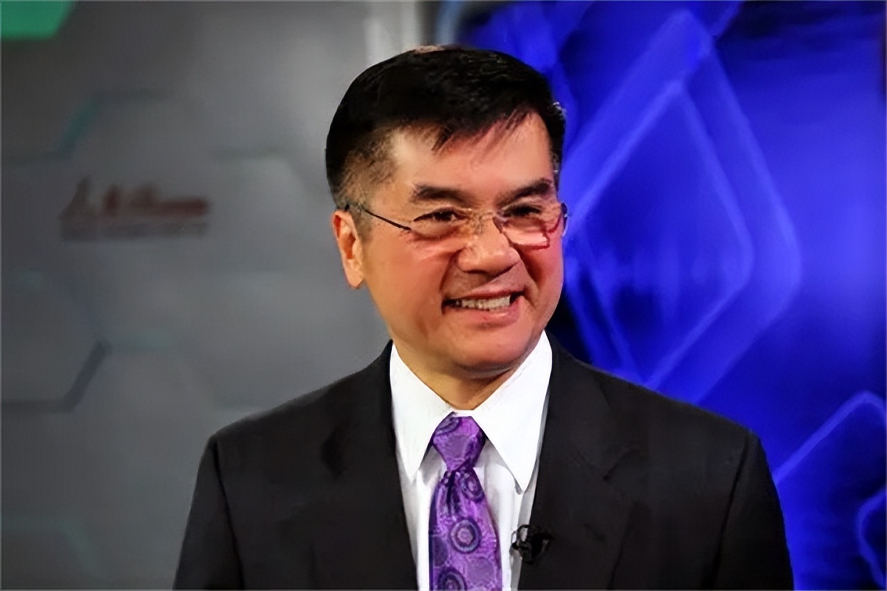 骆家辉之前的美国驻华大使,骆家辉前任大使