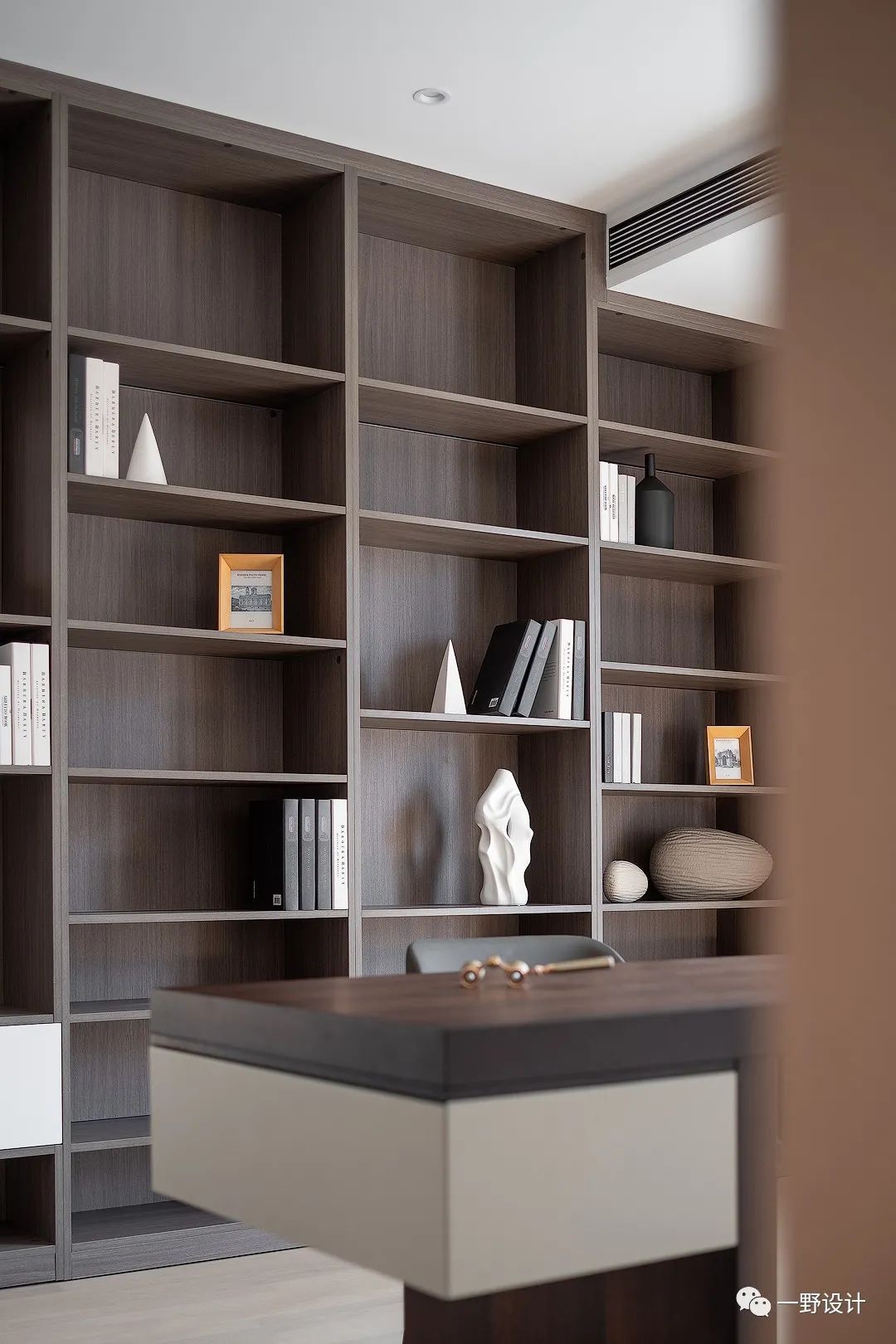 390的溪流缸养多少条斑马,390m