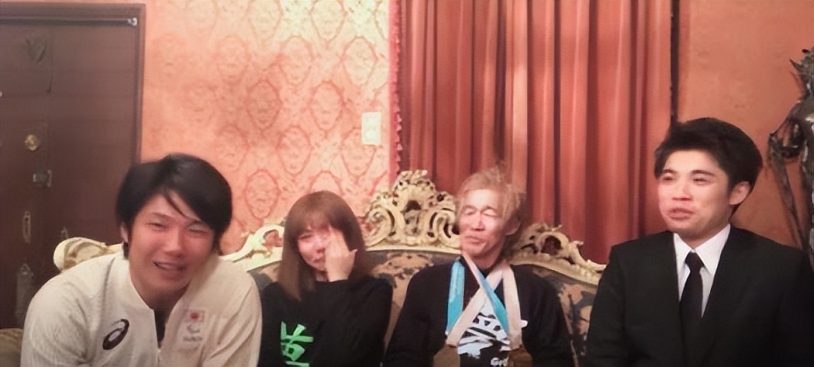 她，从18岁冠军沦为应召女郎，日本民众心碎感叹：亲爹害了女儿!