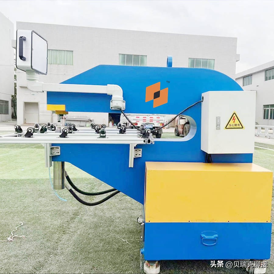 自穿刺铆钉机报价,定制铆钉机费用