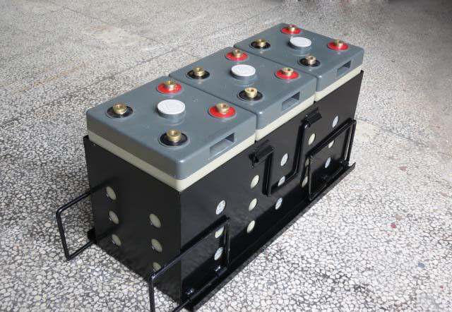 内燃机车蓄电池安装,燃油车蓄电池维护