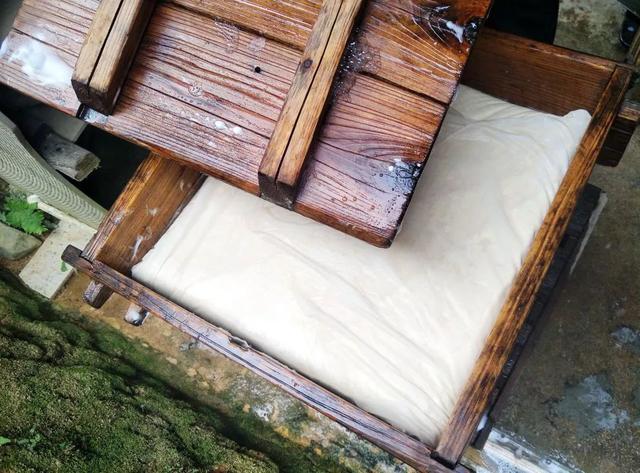 3年前，听妈话婚姻AA，3年后，他攒了12万，我买电脑还得分期