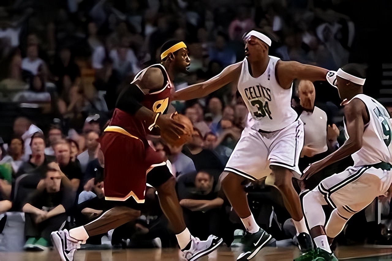 08年凯尔特人夺冠，皮尔斯21+4+6，那么加内特雷阿伦什么表现？