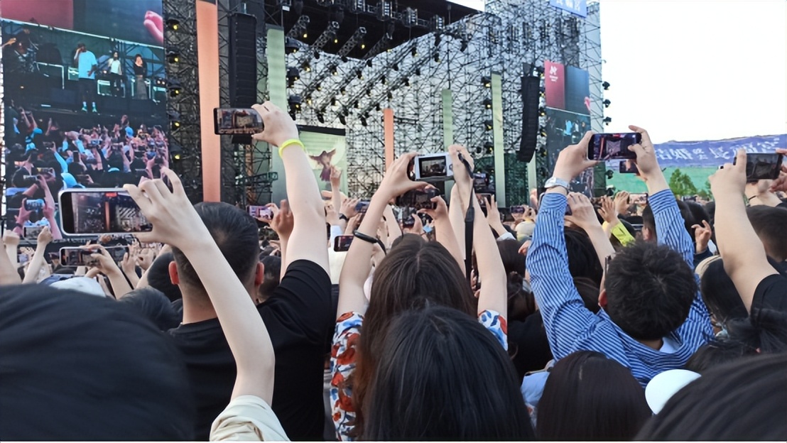 草莓音乐节嗨爆现场,草莓音乐节再度降临上海