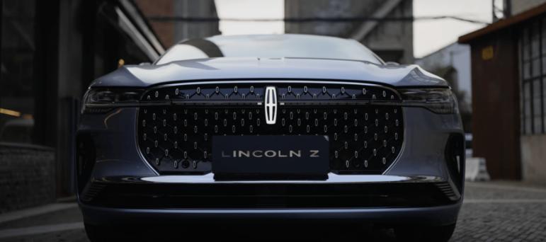 假期快到了，家有小孩的家庭该如何挑选车辆？