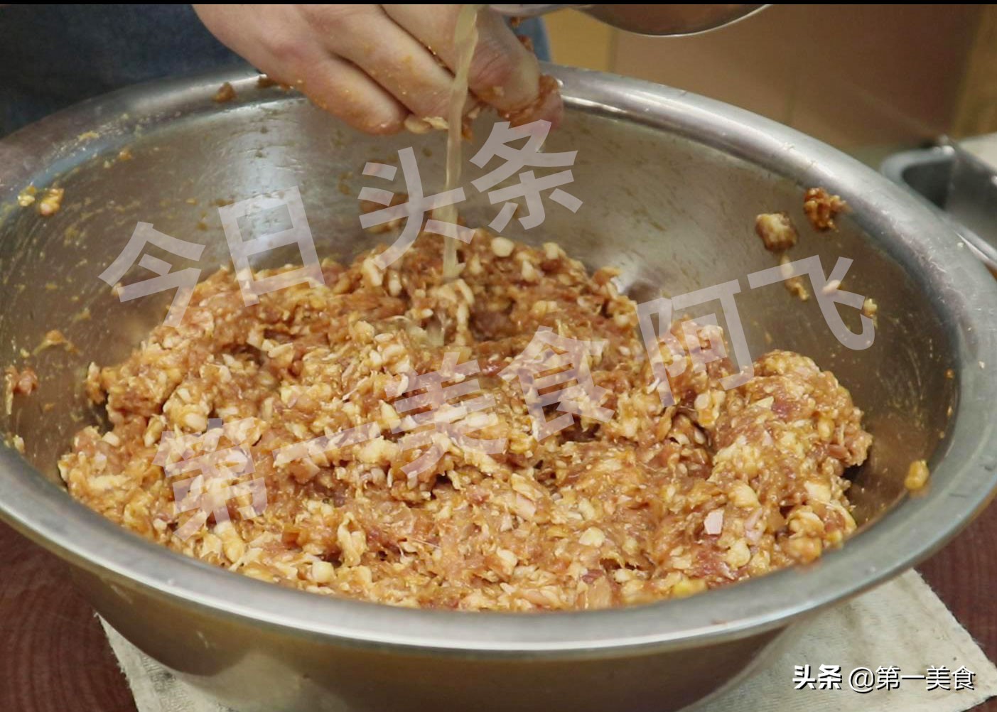 腌白菜包馅怎么调最好吃,白菜素馅怎么调最好吃不放盐