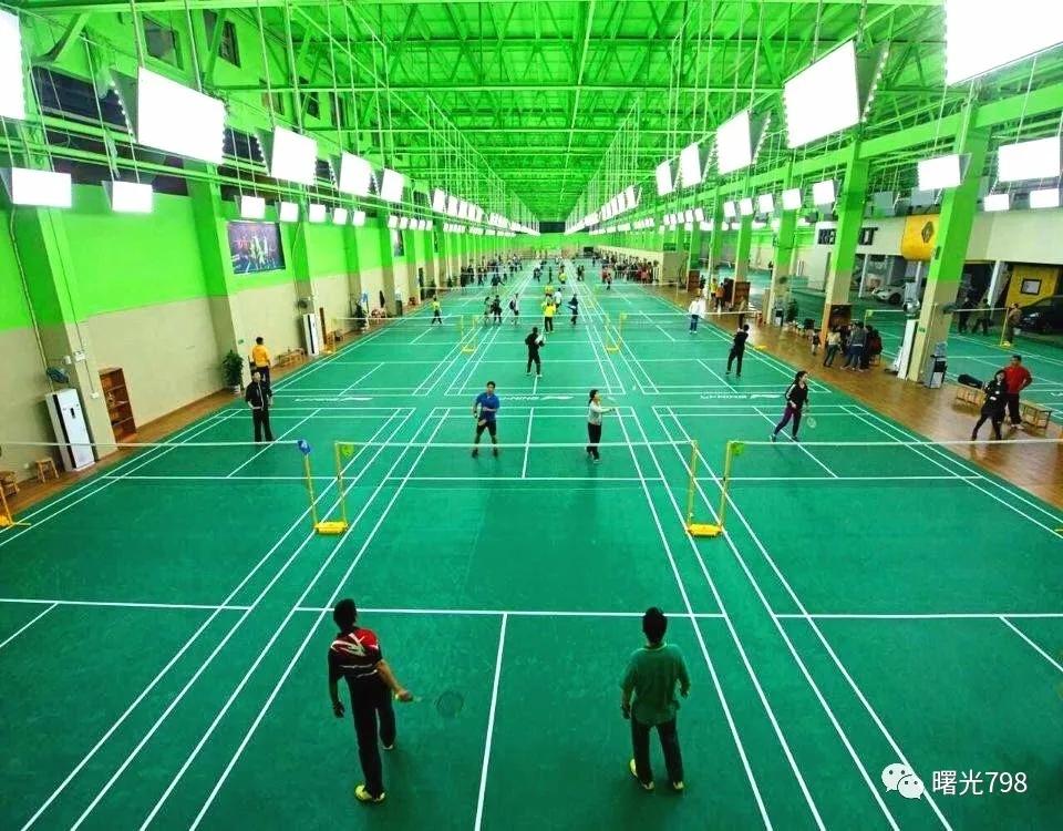 3000平方厂房改造网红店,老厂房改造简约网红店