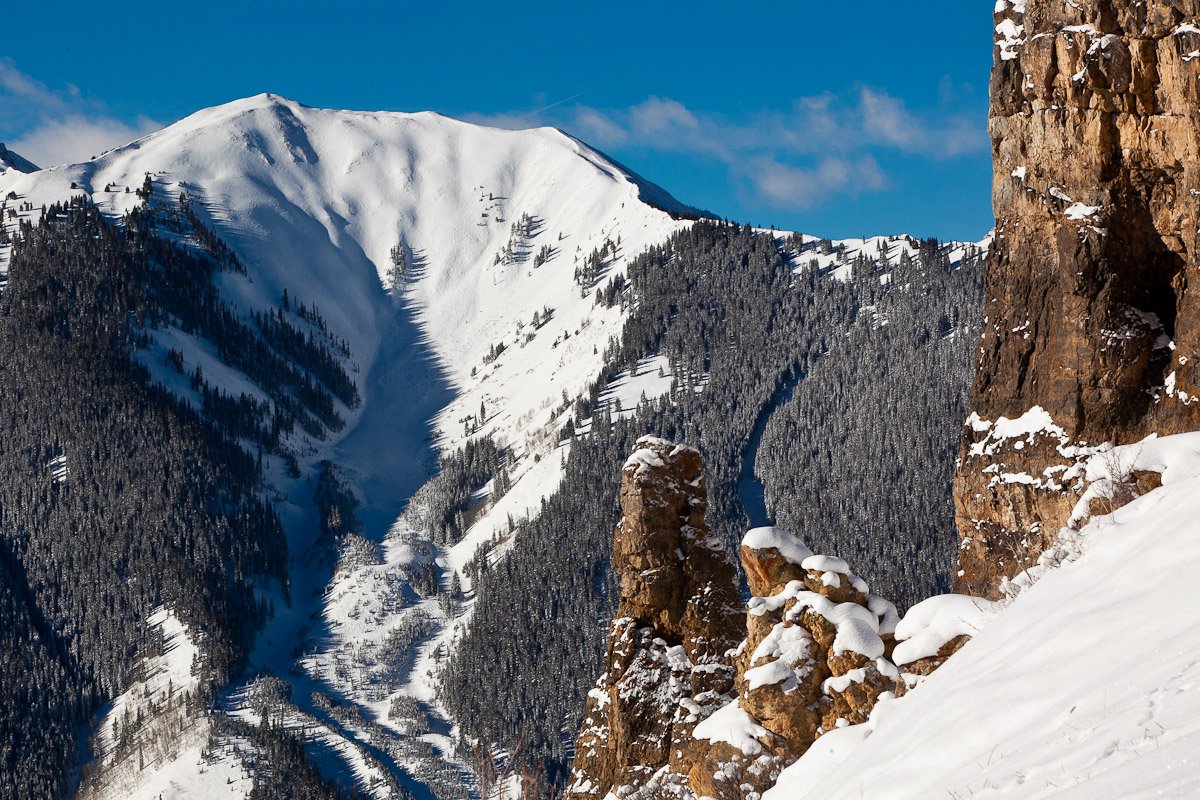 美国的滑雪胜地阿斯本,美国阿斯本雪堆山滑雪村