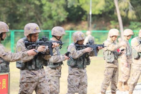 中国部队都装备过哪些冲锋枪,解放军部队装备的冲锋枪