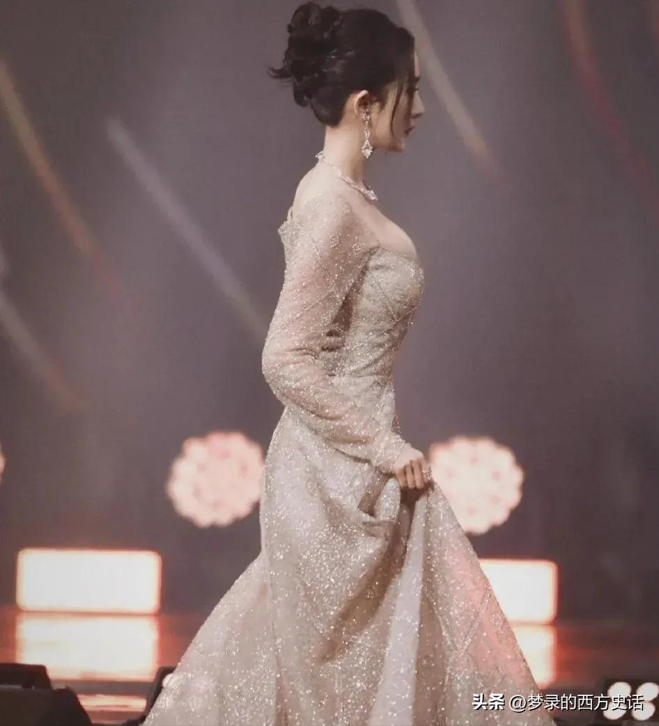 脖子丑的女星,被丑脖子拖累的女星