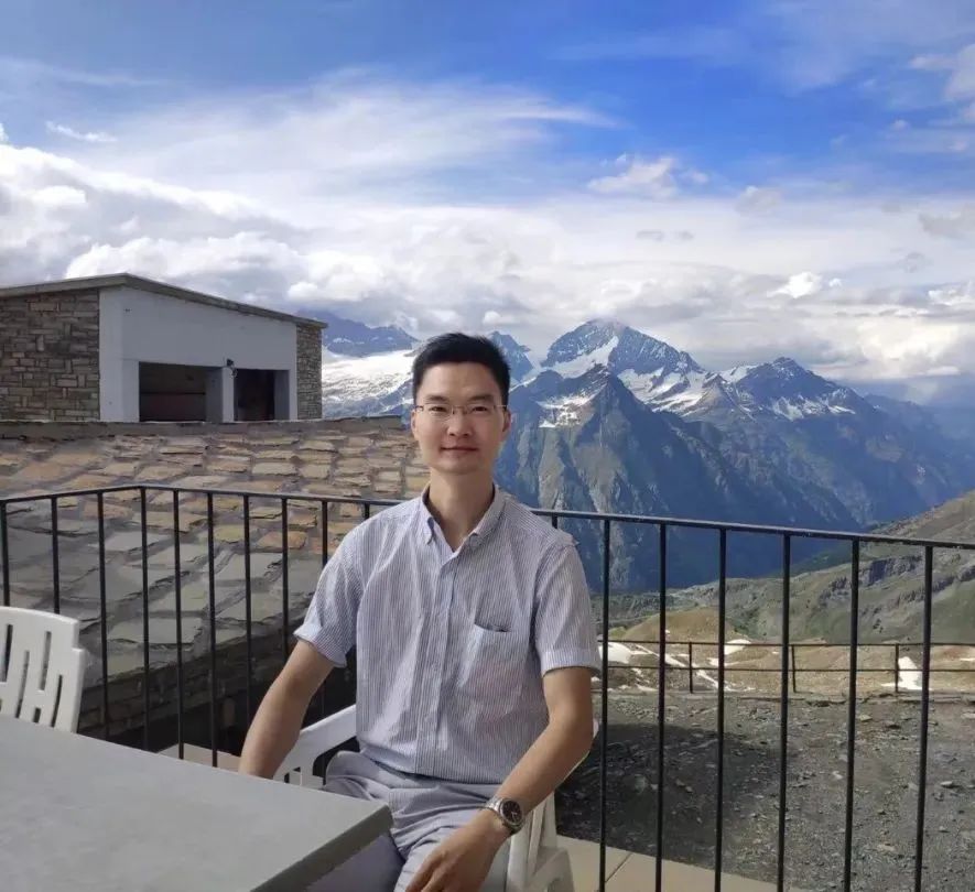 郑泽绵：诗与玄——从《辨宗论》中的宗极与“凭无”读谢公山水诗