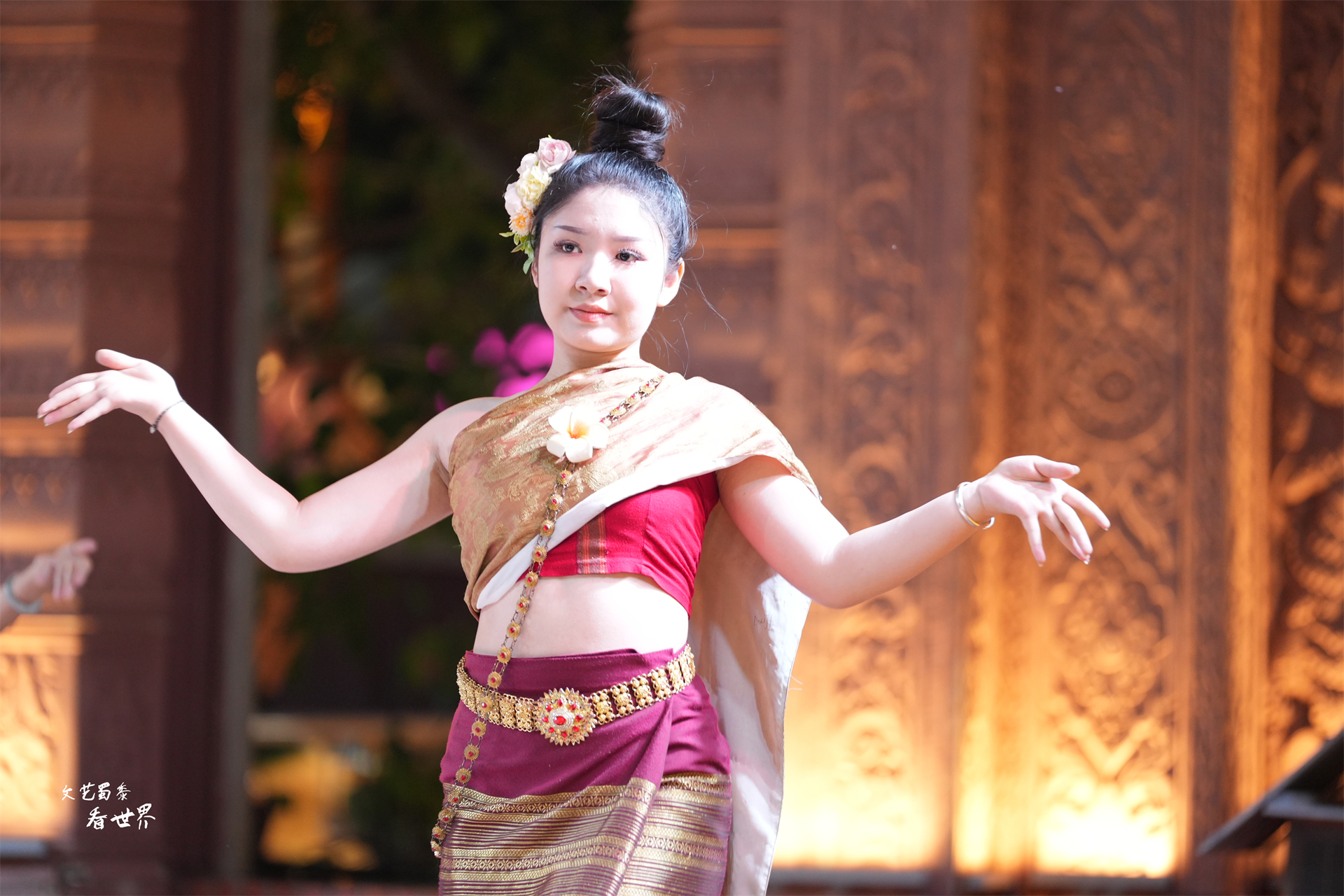 星光夜市艺术旅拍,西双版纳星光夜市拍照攻略