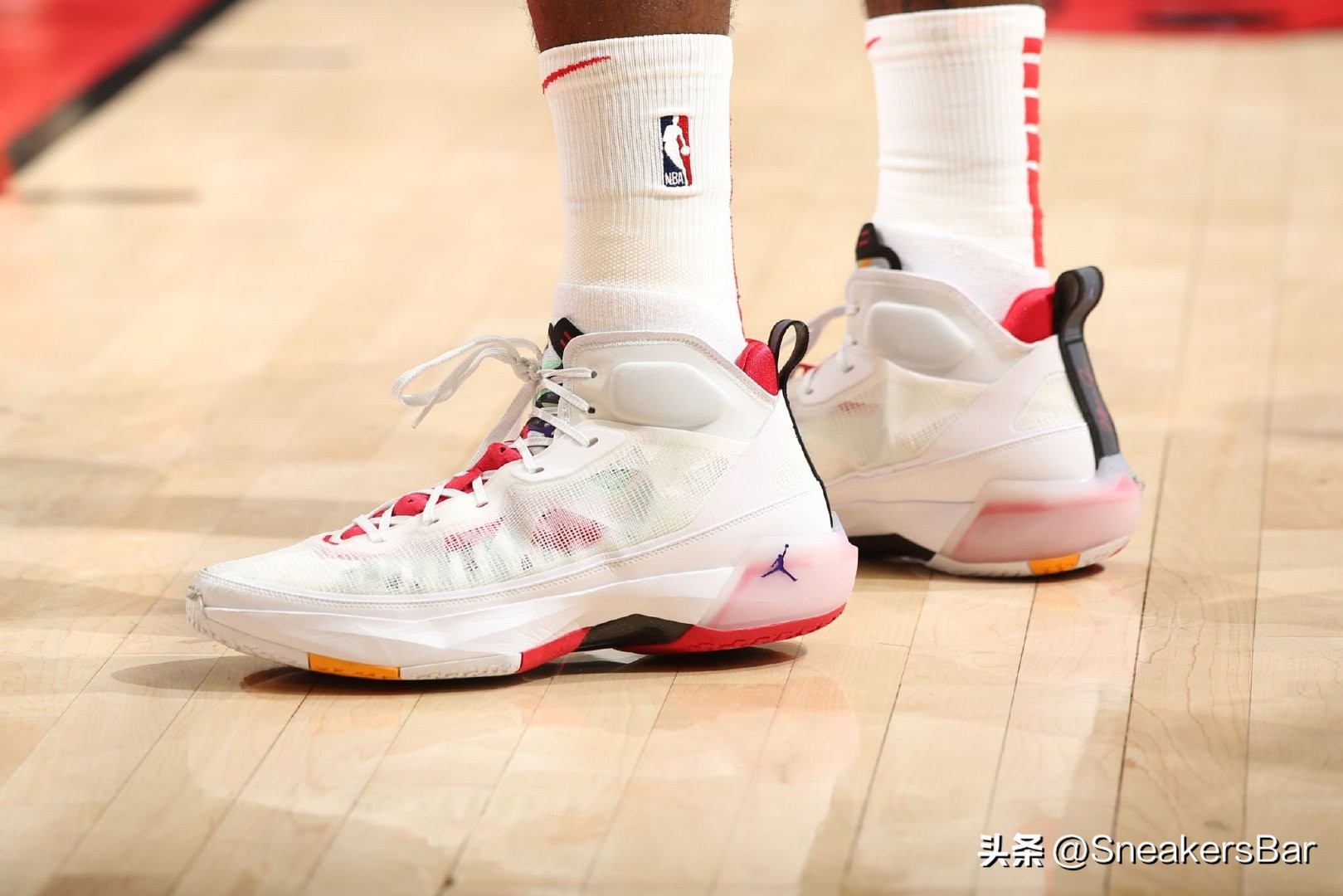 nba球星上脚的国产球鞋,nba球星球鞋每日上脚adidas