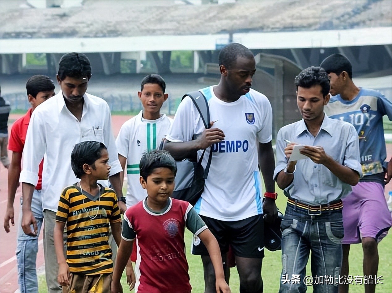 同时效力过阿森纳热刺,曾效力热刺的退役巨星